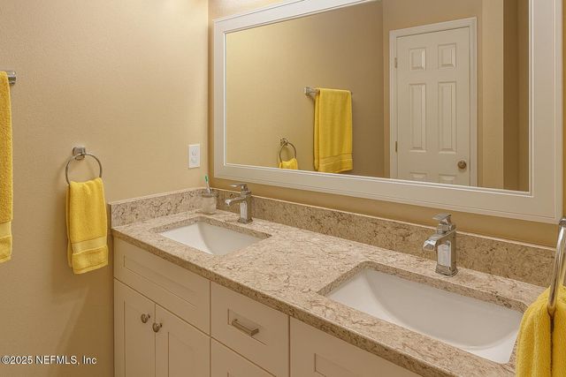 706 CRYSTAL Way, Orange Park, FL 32065