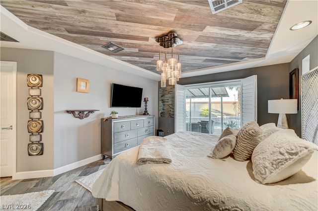 8354 Bartholomew Park Court, Las Vegas, NV 89139