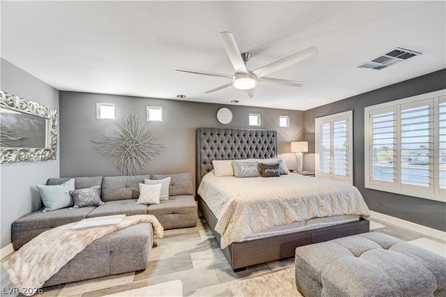 8354 Bartholomew Park Court, Las Vegas, NV 89139