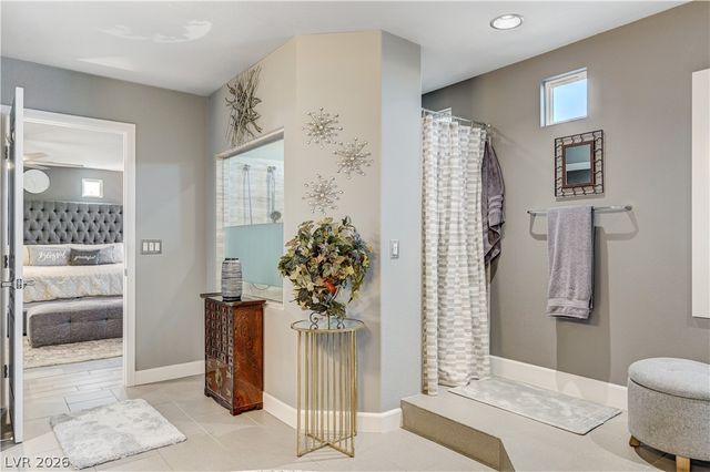 8354 Bartholomew Park Court, Las Vegas, NV 89139