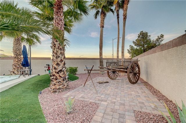 8354 Bartholomew Park Court, Las Vegas, NV 89139