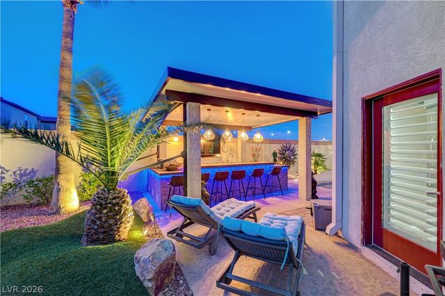 8354 Bartholomew Park Court, Las Vegas, NV 89139