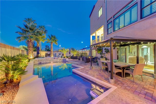 8354 Bartholomew Park Court, Las Vegas, NV 89139