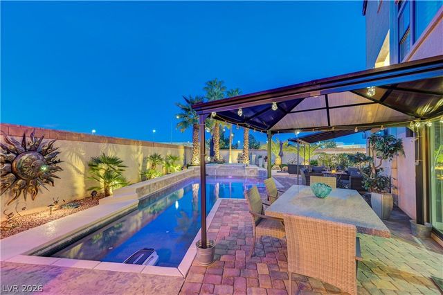 8354 Bartholomew Park Court, Las Vegas, NV 89139