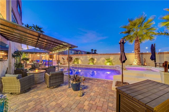 8354 Bartholomew Park Court, Las Vegas, NV 89139