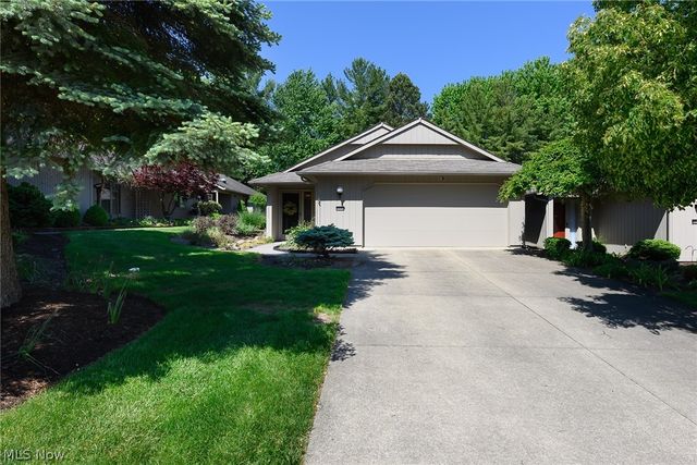 13192 Olympus Way, Strongsville, OH 44149