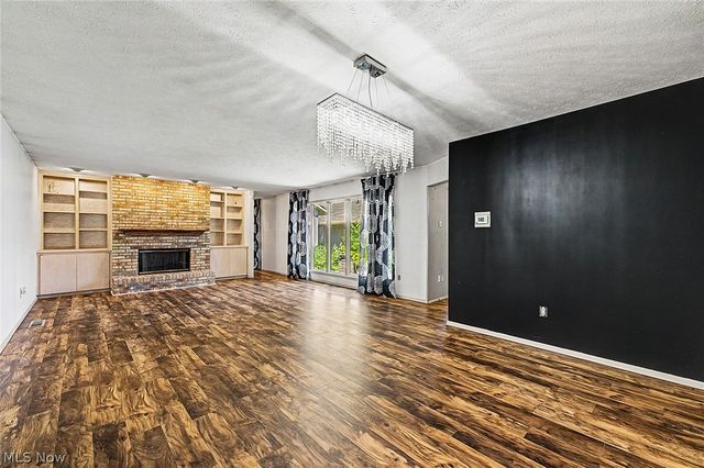 13192 Olympus Way, Strongsville, OH 44149