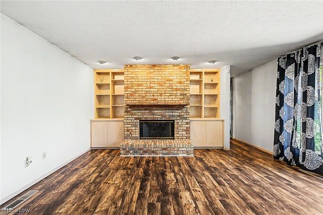13192 Olympus Way, Strongsville, OH 44149