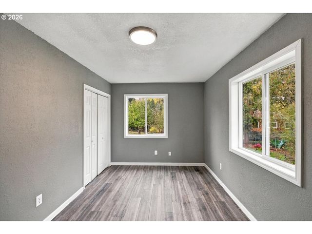 4165 Nw GLENWOOD Ave, Albany, OR 97321