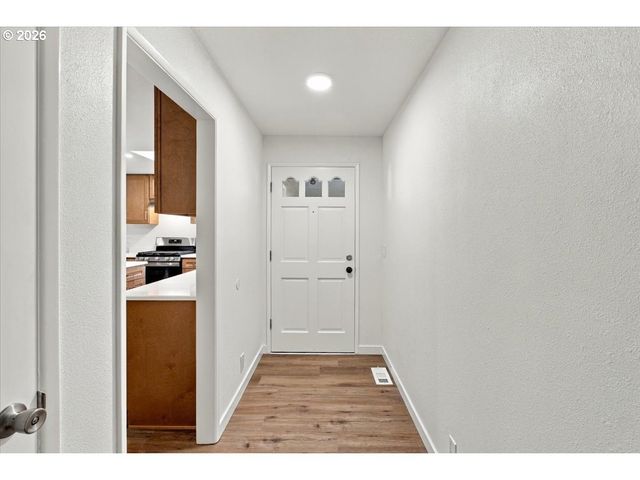 4165 Nw GLENWOOD Ave, Albany, OR 97321