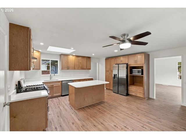 4165 Nw GLENWOOD Ave, Albany, OR 97321