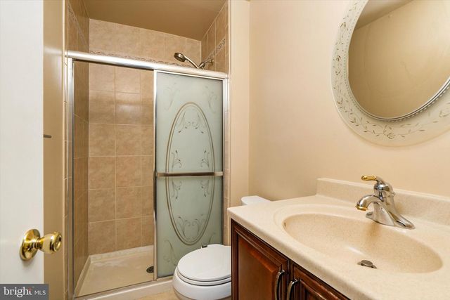 114 TEAL CT, East Windsor, NJ 08520