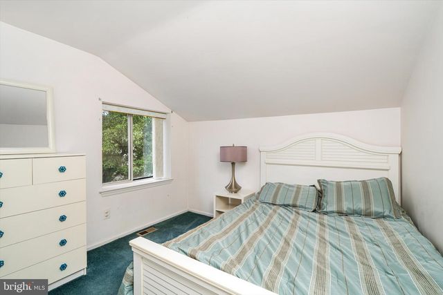 114 TEAL CT, East Windsor, NJ 08520