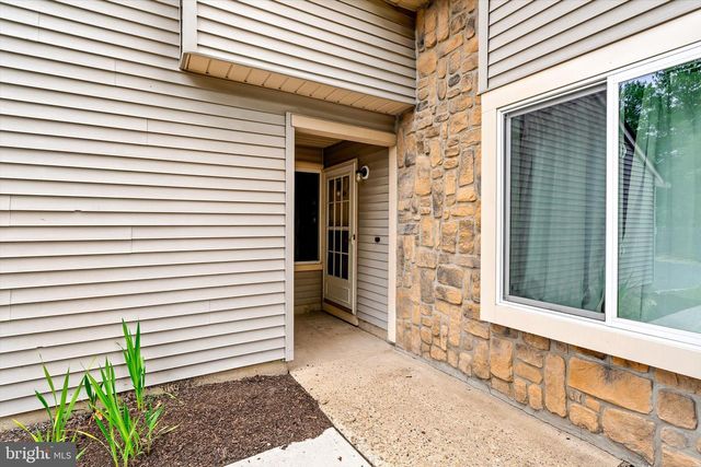 114 TEAL CT, East Windsor, NJ 08520