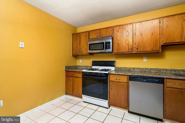 114 TEAL CT, East Windsor, NJ 08520