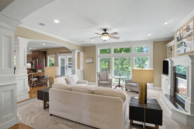 1702 DUNHILL WAY, Columbia, MO 65203