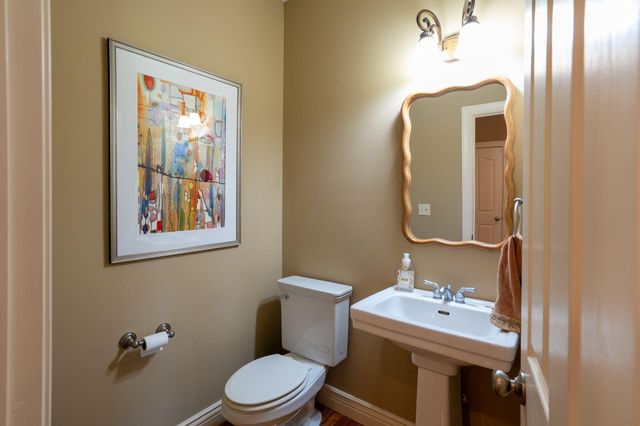 1702 DUNHILL WAY, Columbia, MO 65203