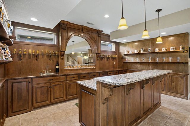 1702 DUNHILL WAY, Columbia, MO 65203