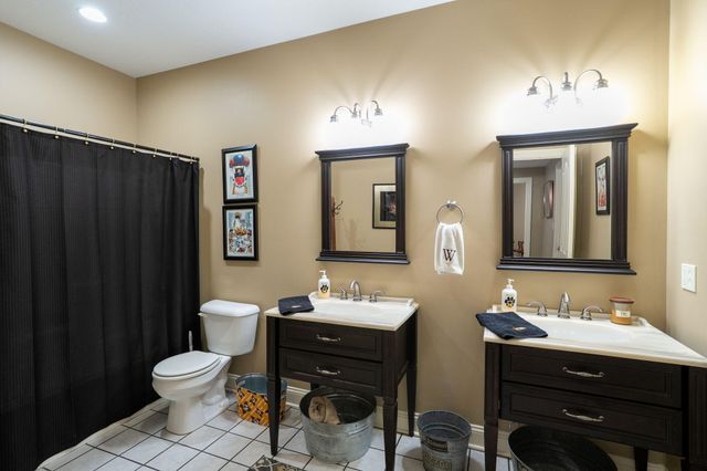 1702 DUNHILL WAY, Columbia, MO 65203