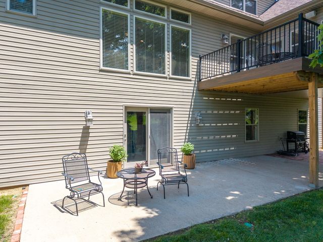 1702 DUNHILL WAY, Columbia, MO 65203