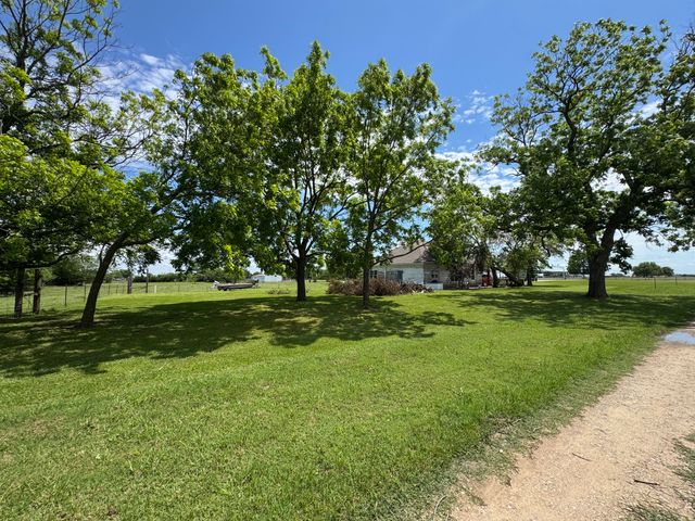 8775 County Road 353, Terrell, TX 75161