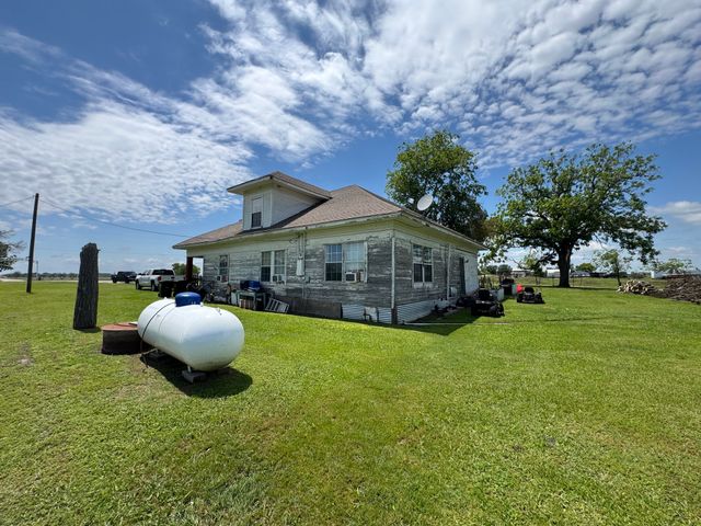 8775 County Road 353, Terrell, TX 75161