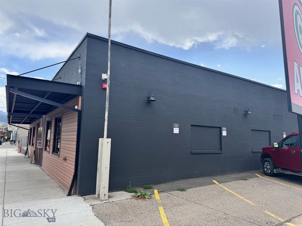218 S Main Street, Livingston, MT 59047 photo 3