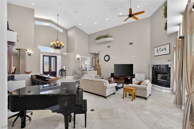 7440 Eldora Avenue, Las Vegas, NV 89117