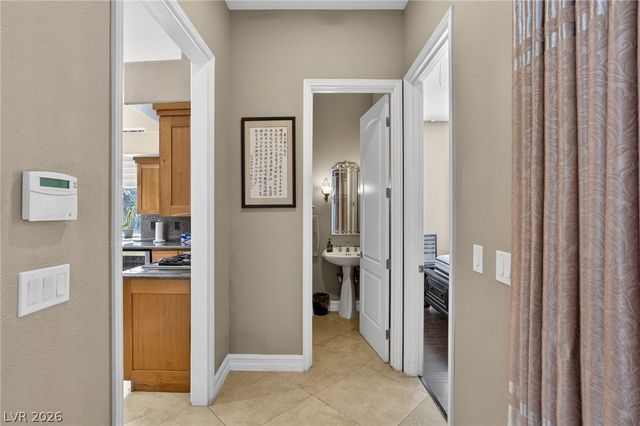 7440 Eldora Avenue, Las Vegas, NV 89117
