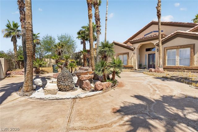 7440 Eldora Avenue, Las Vegas, NV 89117