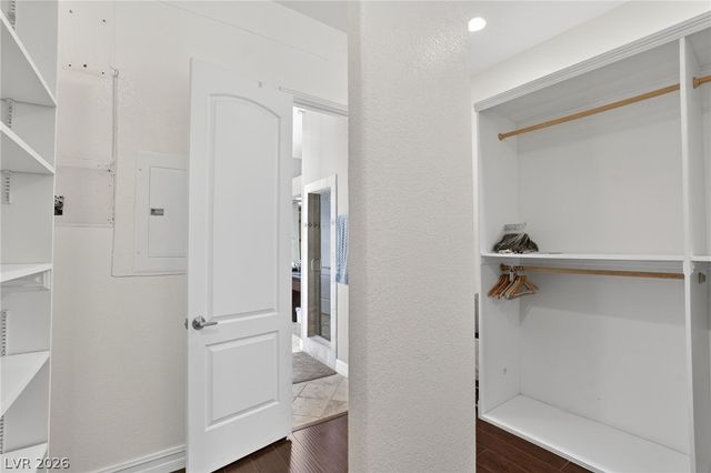 7440 Eldora Avenue, Las Vegas, NV 89117