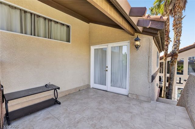 7440 Eldora Avenue, Las Vegas, NV 89117