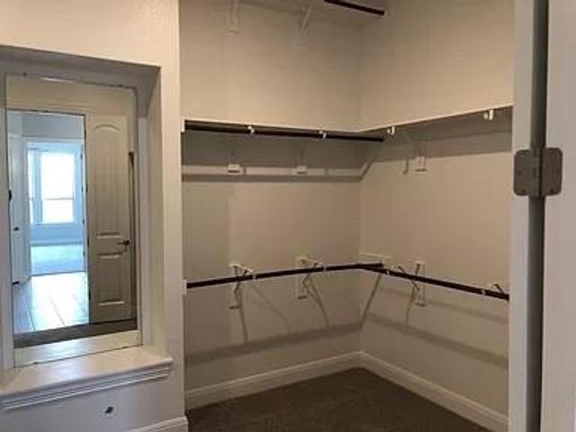 713 Woodview DR, Leander, TX 78641