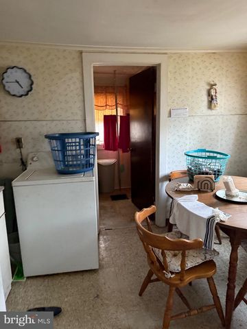 228 RANCOCAS AVE, Delanco, NJ 08075