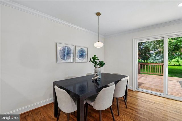 9817 CHERRY TREE LN, Silver Spring, MD 20901