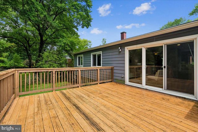 9817 CHERRY TREE LN, Silver Spring, MD 20901
