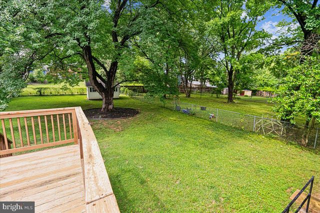 9817 CHERRY TREE LN, Silver Spring, MD 20901