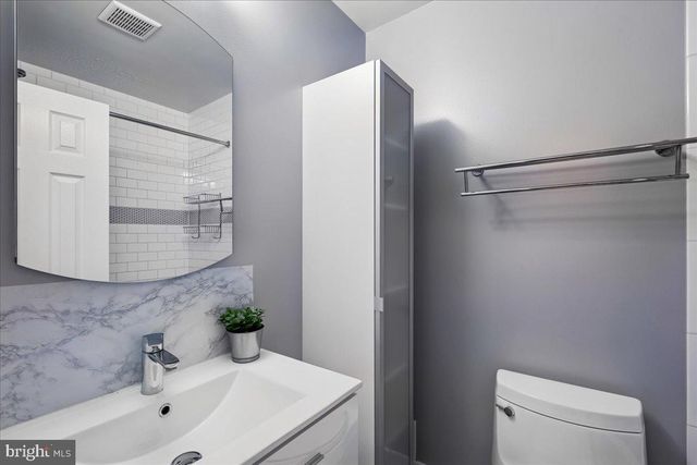 9817 CHERRY TREE LN, Silver Spring, MD 20901