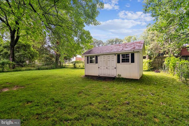 9817 CHERRY TREE LN, Silver Spring, MD 20901