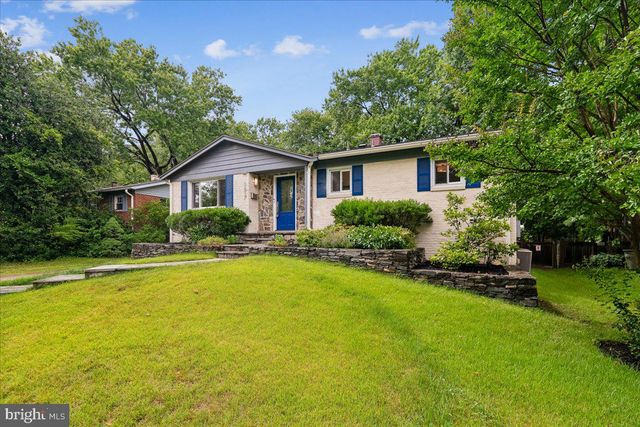 9817 CHERRY TREE LN, Silver Spring, MD 20901