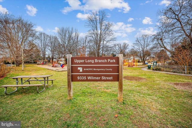 9817 CHERRY TREE LN, Silver Spring, MD 20901