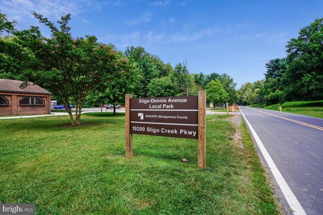 9817 CHERRY TREE LN, Silver Spring, MD 20901