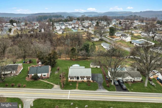 56 YORK RD, York, PA 17407