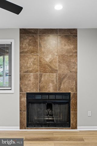 407 SHELBY CT, Sicklerville, NJ 08081