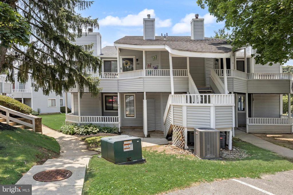 407 SHELBY CT, Sicklerville, NJ 08081