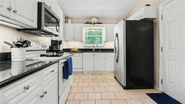 210 Jeremey Way, High Point, NC 27265