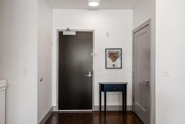 2407 8th Ave S Apt 407, Nashville, TN 37204