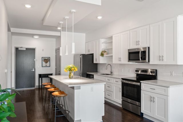 2407 8th Ave S Apt 407, Nashville, TN 37204