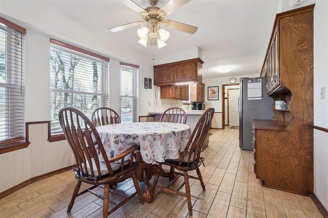 9724 N Timber Trail, Edmond, OK 73034