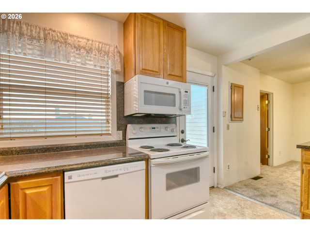 1101 Sw 31st St, Pendleton, OR 97801